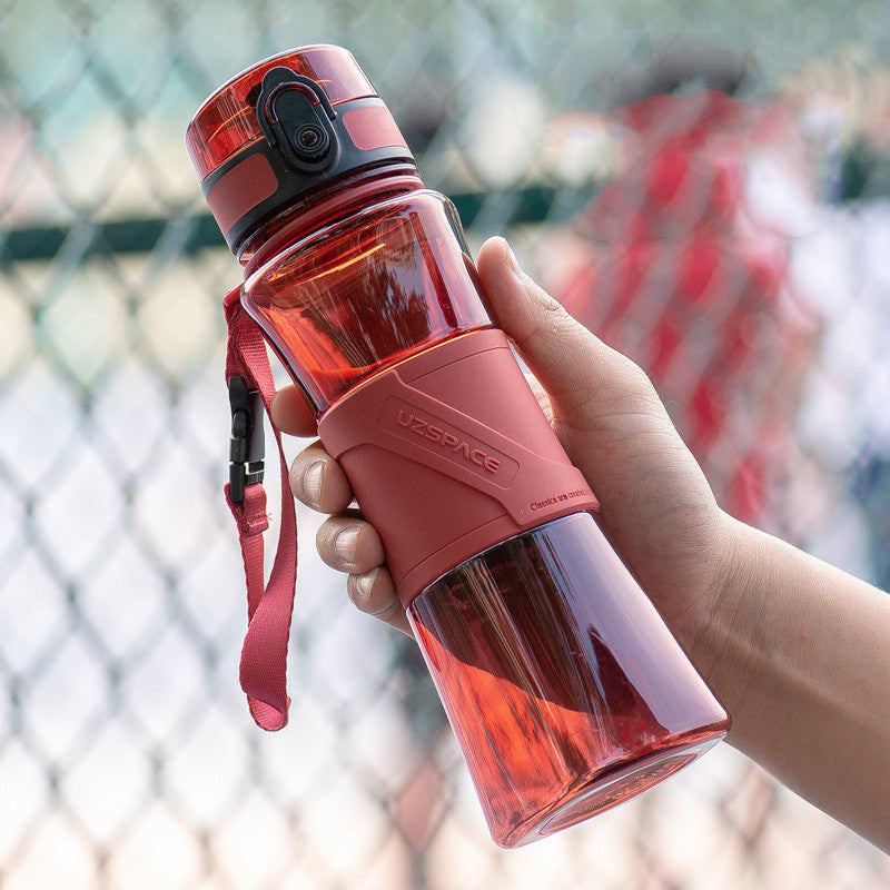 ️ Bouteille Sportive Portable en Plastique – Hydratation Facile en Déplacement