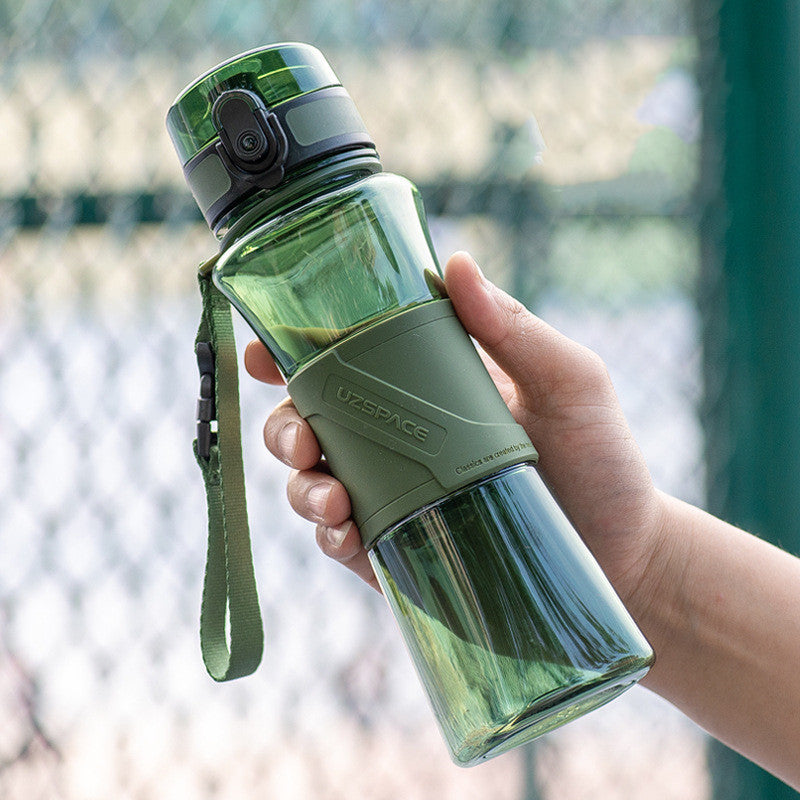️ Bouteille Sportive Portable en Plastique – Hydratation Facile en Déplacement